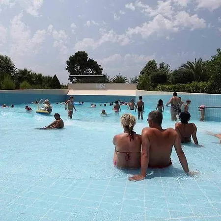 Hotel Serenis 4*
