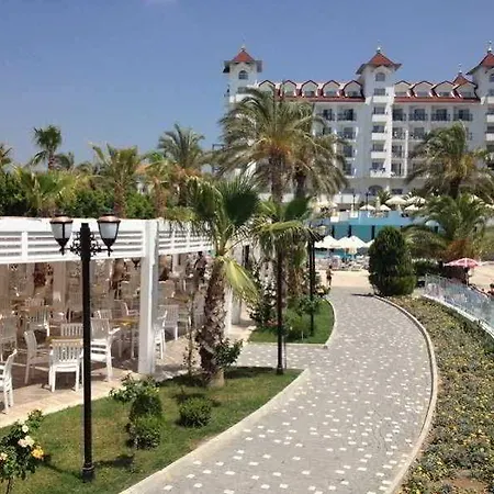 Hotel Serenis